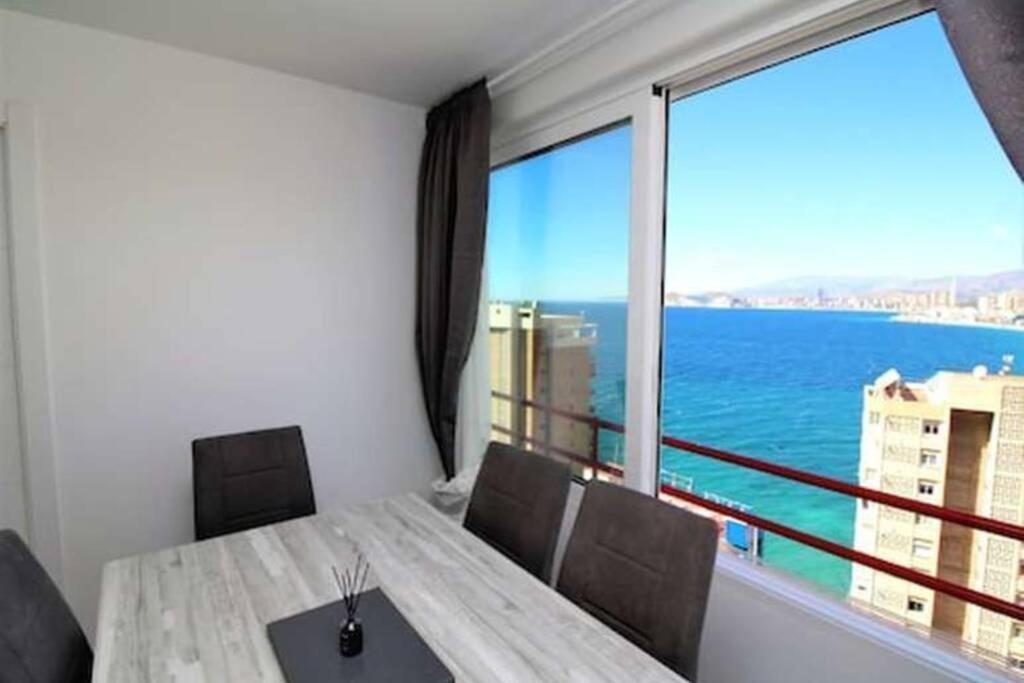 Doro Seaview Apartment Бенидорм Экстерьер фото