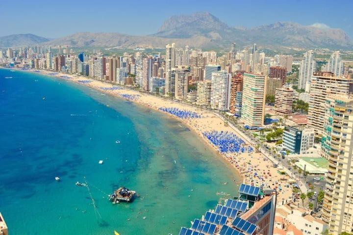 Doro Seaview Apartment Бенидорм Экстерьер фото