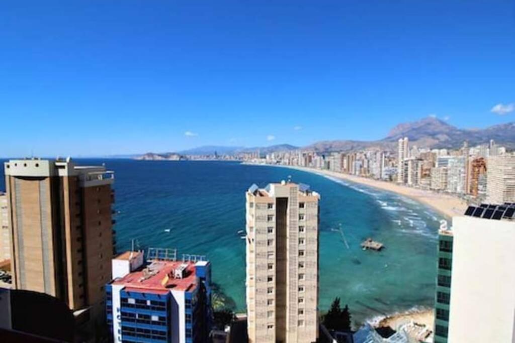 Doro Seaview Apartment Бенидорм Экстерьер фото